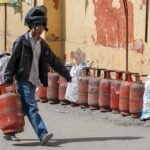 Escuelas cerradas y racionamiento del gas: el bloqueo de Ormuz azota a los países más pobres