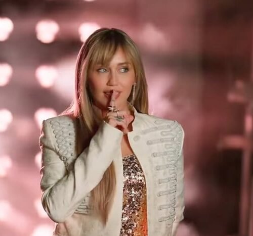 El regreso de Hannah Montana 20 años después: la leyenda Disney que se reconcilió con su infancia