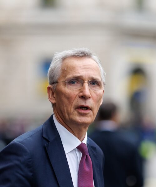 Jens Stoltenberg, ex secretario general de la OTAN: “Seguro que los miembros de la Alianza permaneceremos unidos para protegernos mutuamente”