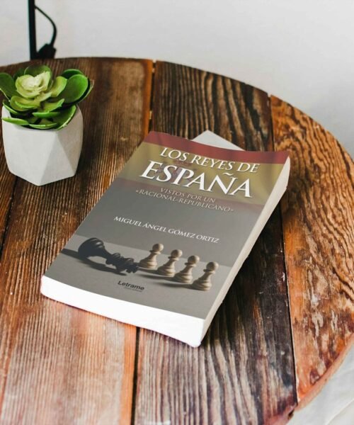 Miguel Ángel Gómez Ortiz visita la historia de la monarquía española desde una mirada crítica y reflexiva