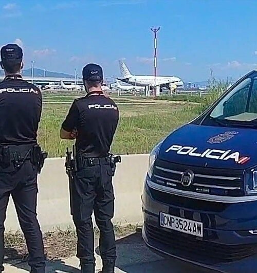Detenidos dos trabajadores del aeropuerto de Barcelona por favorecer la inmigración ilegal
