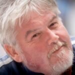 Javier Coronas, cómico: “Llamo padre a Javier Cansado y Broncano me lo llama a mí”