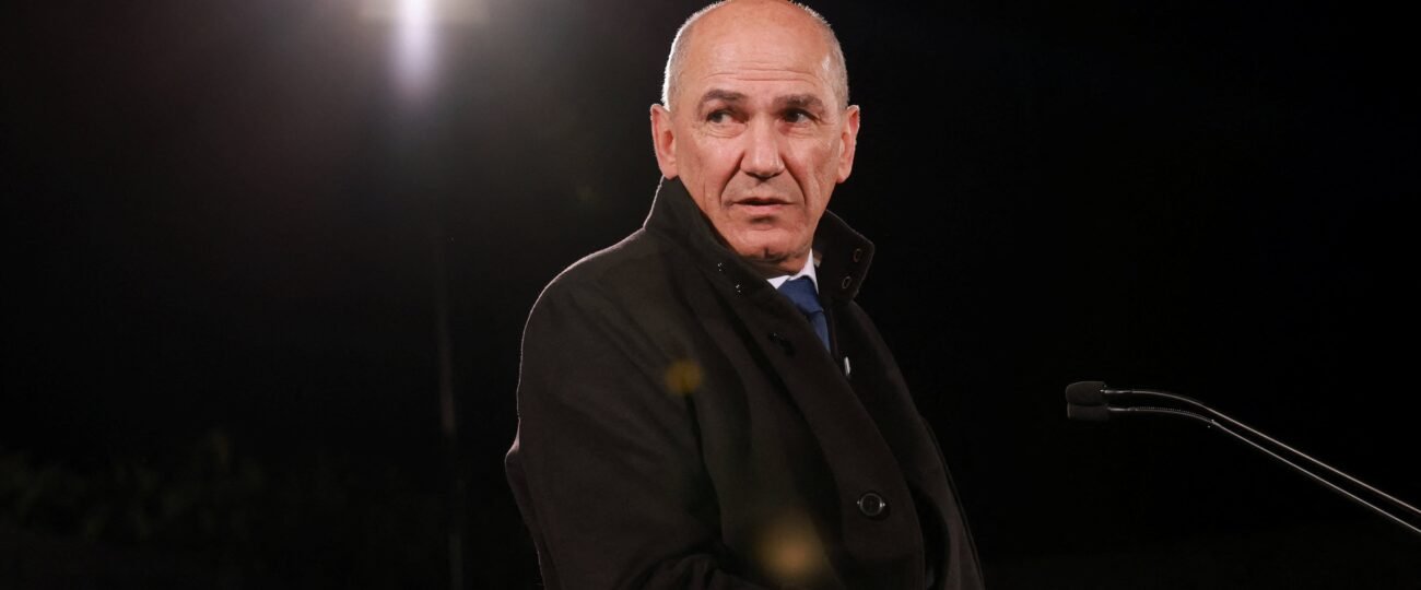 El ultranacionalista Jansa, favorito para volver a gobernar Eslovenia al frente de una coalición conservadora