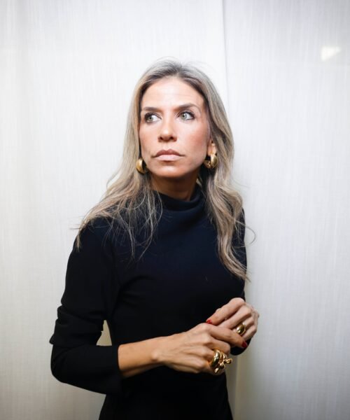 Karina Sainz Borgo: “Las madres autoritarias y los países autoritarios se parecen bastante”