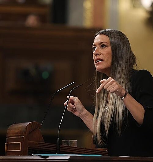 Nogueras dice en el Congreso que Cataluña «se va a la mierda» con el PSC: «¿Dónde está Illa?»