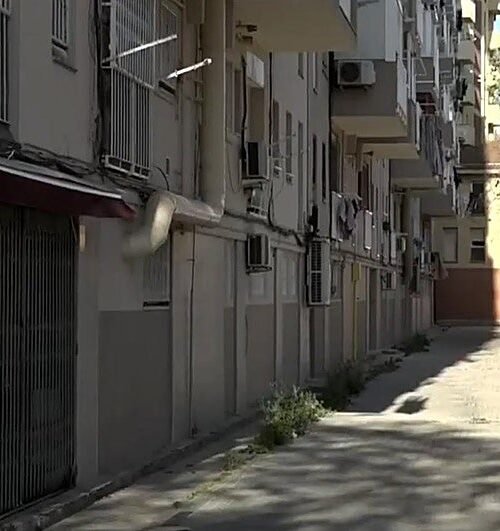 Detenido un hombre por matar a otro con un arma blanca en plena calle en Barcelona