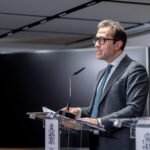 Cuerpo advierte del riesgo para el turismo de la escasez de combustible para los aviones