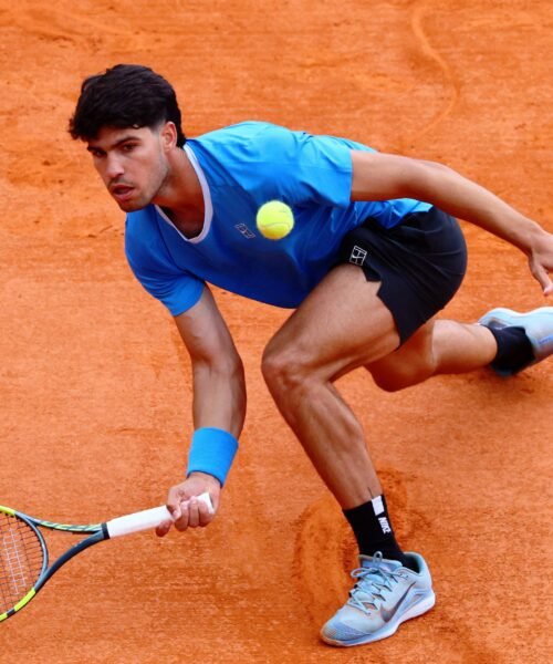 Alcaraz y Sinner, dos relámpagos: un visto y no visto para resolver su estreno en Montecarlo