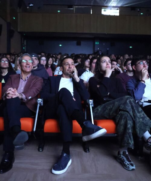 Treinta años de ‘Tesis’: Alejandro Amenábar vuelve al lugar del crimen