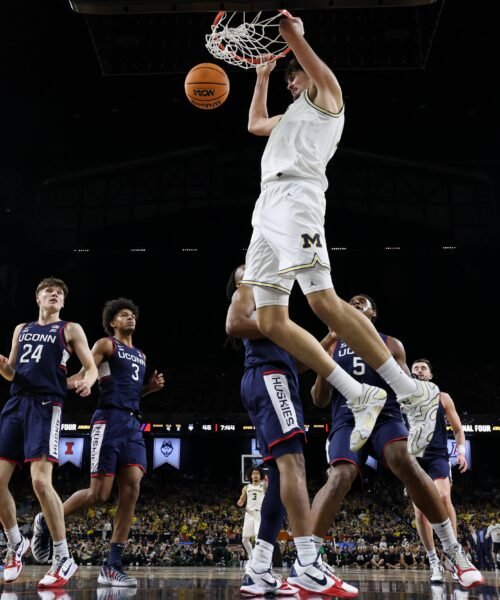 Aday Mara hace historia con Michigan y se convierte en el primer español en ganar la liga universitaria de baloncesto en EE UU