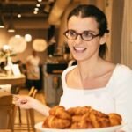 Maldita Barra, un oasis junto al Paseo de Gràcia que une gastronomía, arte y moda