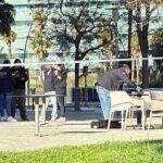 Los Mossos investigan como posible ajuste de cuentas el tiroteo con un herido grave en una terraza de Barcelona a plena luz del día