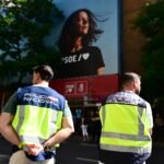Los mensajes de Leire Díez en el auto del juez: “Me ha mandado Santos ir [a Madrid]. Tenemos información que ayudaría al presidente”