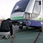 El tranvía de Vélez-Málaga: El primer tren ligero moderno andaluz que costó 40 millones y hoy sirve de parking
