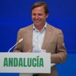 El PP, convencido de que habrá «entendimiento» con Vox para la investidura de Juanma Moreno y anuncia que se sentarán esta semana