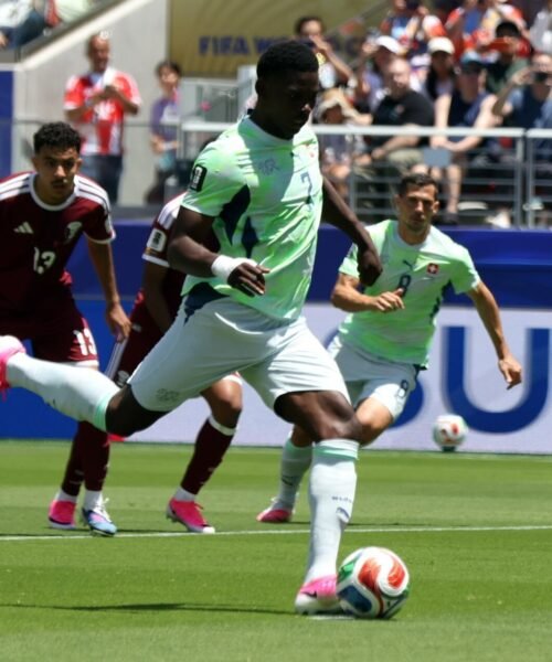 Qatar – Suiza en directo | Embolo adelanta a Suiza de penalti