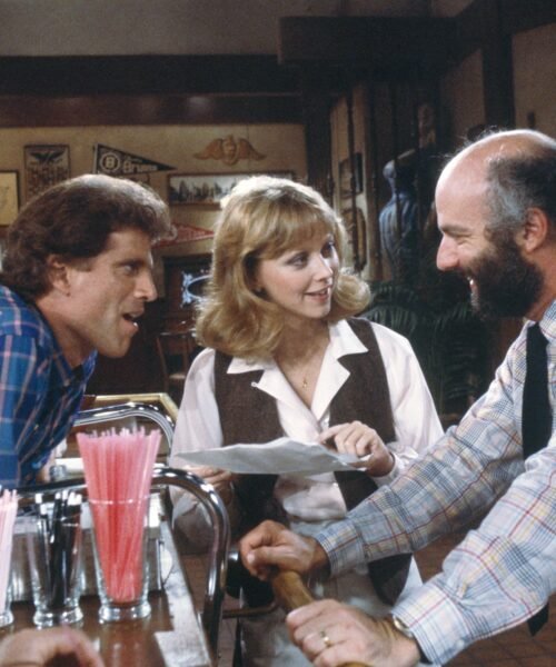Muere a los 85 años James Burrows, creador de ‘Cheers’ y genio de series como ‘Friends’, ‘Will & Grace’ o ‘Frasier’