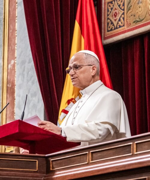 Los dos cuerpos del Papa
