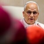 El Papa reprocha en el Congreso la “descalificación permanente del adversario” y la discriminación de los inmigrantes