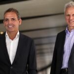 Los dos máximos directivos de Zegona acumulan bonus por 433 millones de euros por la compra de Vodafone