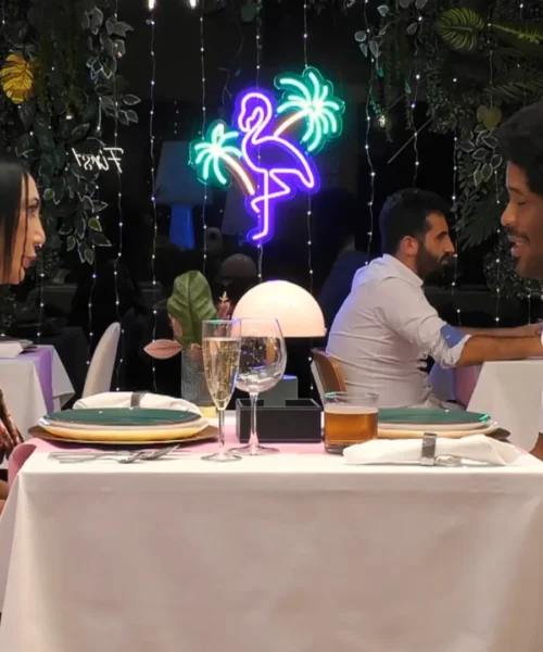 Un soltero de ‘First Dates’ admite haber engañado a su cita en medio de la cena: «Por seguir la conversación, le mentí»