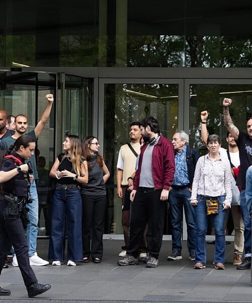 Condenados ocho independentistas por el boicot a SCC en un acto sobre Cervantes
