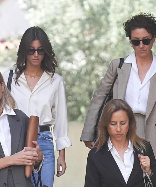 Las hermanas Andic cierran filas con Jonathan y desvelan que su padre hacía un testamento anual del que estaban al corriente