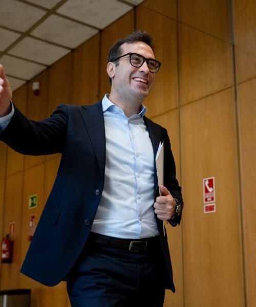 Carlos Cuerpo, el vuelo imperturbable de un vicepresidente