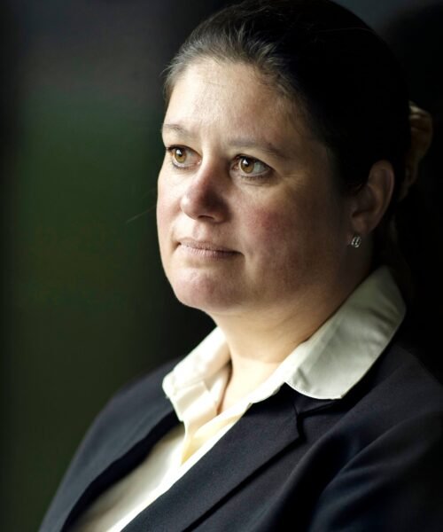 Jeanette Serritzlev, analista militar: “Las crisis ya están aquí; no se trata de tener miedo, sino de estar preparados”