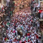 San Fermín, pasión por el toro: encierros, festejos taurinos y un hervidero de visitantes internacionales