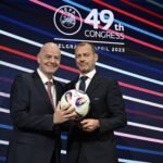Infantino promete a las federaciones aumentar sus ingresos de tres a 86 millones de dólares si privatizan el Mundial