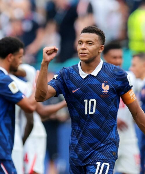 Inglaterra es tercera en una bacanal histórica (6-4) y Mbappé se convierte en el máximo goleador de la historia de los Mundiales