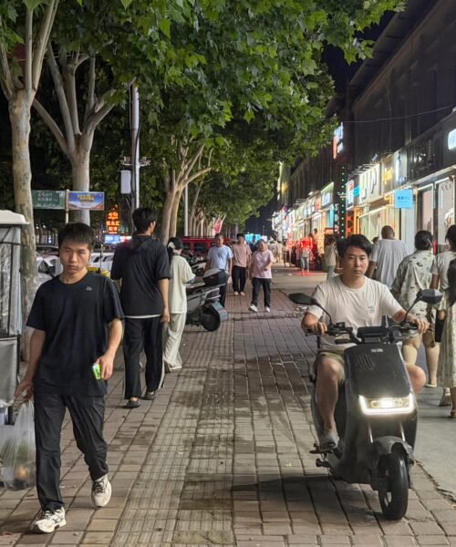 El ‘hukou’, la frontera invisible que persigue a los migrantes internos de China