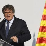 La juez procesa a los tres mossos investigados por la fuga de Puigdemont