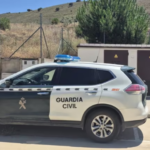 La Guardia Civil rescata a un anciano y a su perro tras caer accidentalmente al río Guadiana en Ayamonte (Huelva)