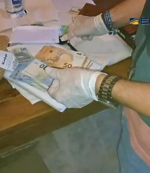 Desarticulada en Algeciras una red criminal que blanqueó 8,6 millones de euros del narcotráfico para pagar fianzas judiciales