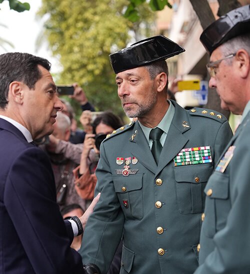 Juanma Moreno pide al Gobierno que reactive la unidad de élite de la Guardia Civil contra el narco y María Jesús Montero lo acusa de «sembrar miedo»