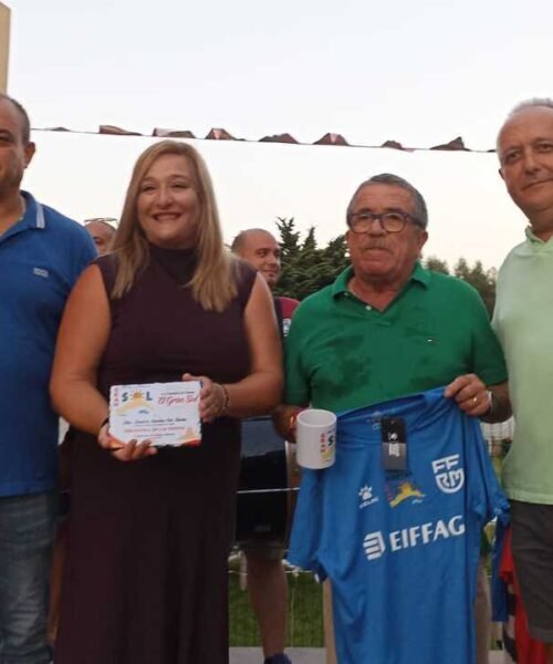 La XXXVII edición de las fiestas de Gran Sol arranca con una multitudinaria presentación en La Manga