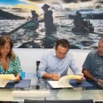 A Xunta e AGALCARI unen forzas pola carpintería de Ribeira en Galicia