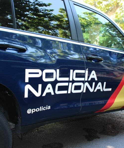 Un hombre mata a su pareja en un centro comercial de Murcia