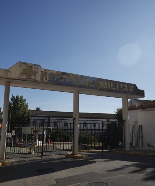 Un hangar a -5° para custodiar a los 77 fallecidos que dejó la avalancha de Ceuta