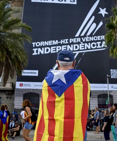 ERC pide al Gobierno «proteger» la exhibición de ‘esteladas’ en recintos deportivos