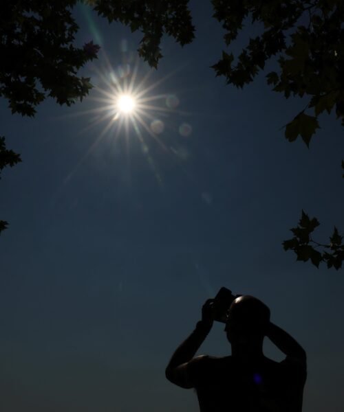 El eclipse conquista el corazón de España