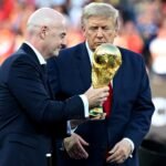 El mundo del fútbol estrecha la presión sobre Infantino
