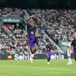 La marca Flick se impone en el Barça, que tritura al Elche en su estreno en Liga