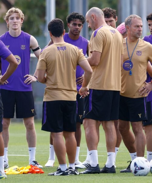 El nuevo Barcelona comienza la Liga incompleto