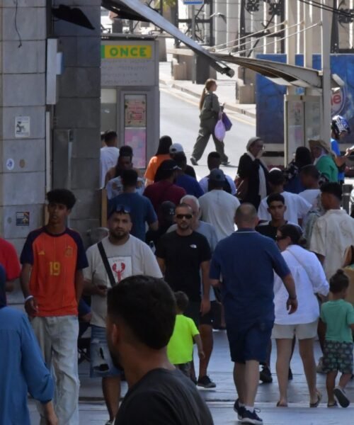 El Gobierno prepara un plan económico para revitalizar Ceuta tras la crisis migratoria
