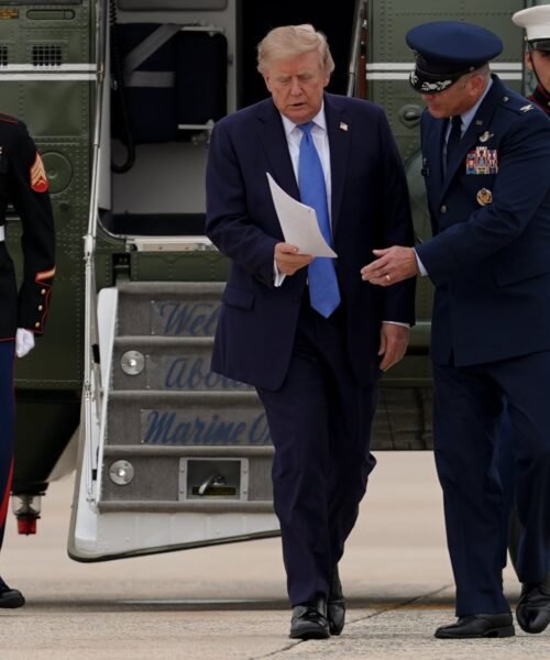 La guerra de Irán altera el rumbo de un Trump urgido por su baja popularidad