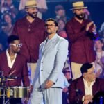 Con un sentido mensaje de crítica y fuerza, Bad Bunny se reencuentra con Puerto Rico en el cierre de su gira mundial