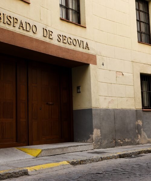 Por qué muchas víctimas de pederastia concluyen que no sirve para nada denunciar ante la Iglesia: “Siento asco e impotencia”